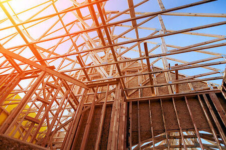 Brevard Framing and Drywall has many years of experience serving Melbourne, Florida and surrounding Brevard County residents with roof truss installation. 